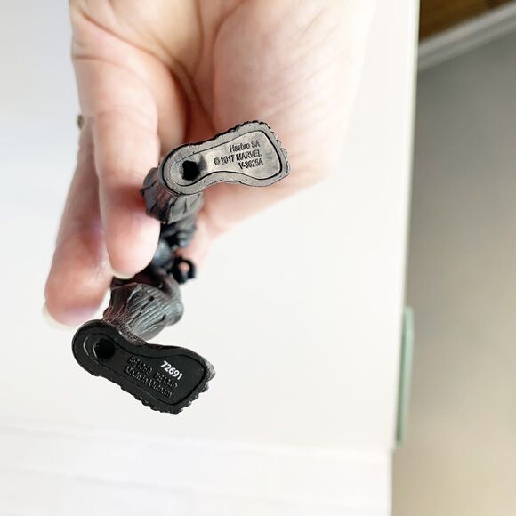 Marvel Legends Black Panther Movie Black Panther 2017 6" Action Figure Hasbro - Picture 3 of 5